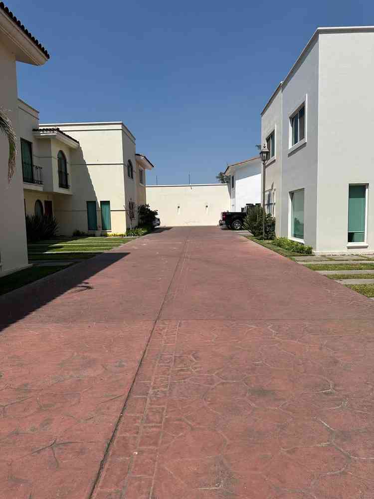 casa en venta privada circunvalacion poniente granja zapopan jalisco pwyioAk